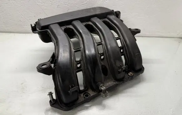 Renault Scenic III - Grand scenic III Intake manifold 8200647713