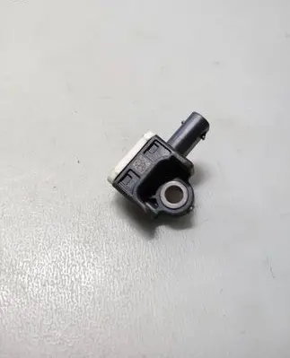 Volkswagen Polo V 6R Airbag deployment crash/impact sensor 2H0959351