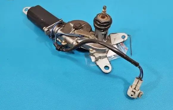 Daihatsu Feroza Rear window wiper motor 8511087607 IMPRK1575273