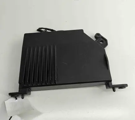 Volvo XC40 Sound amplifier 32264589AA