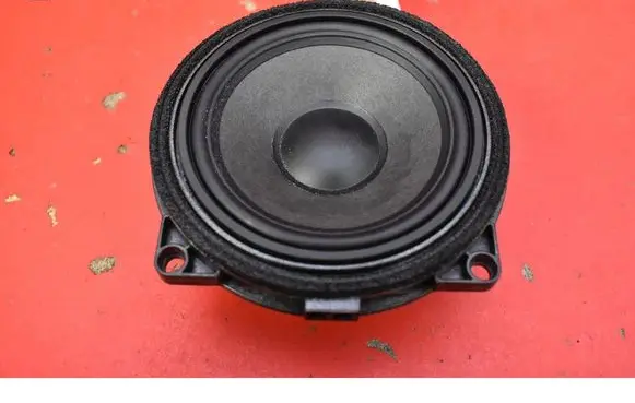 BMW 7 F01 F02 F03 F04 Subwoofer speaker 65132344069