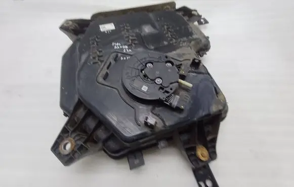 Ford Ranger IV AdBlue liquid reservoir MB3Q5J228CC