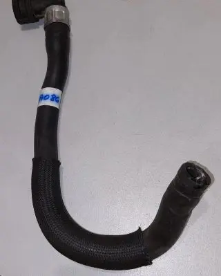 Volvo V70 Engine coolant pipe/hose 30636558