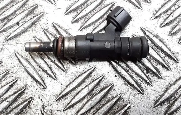 Audi TT Mk1 Fuel injector 022906031l
