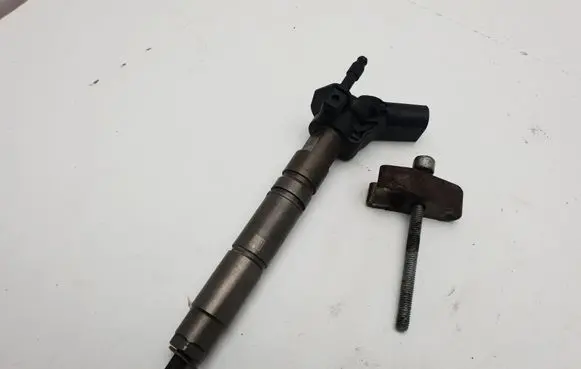 Mercedes-Benz E W211 Fuel injector 0445115 SB5CDYBA4F 02C23