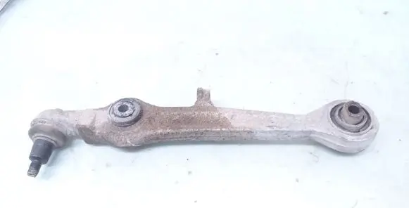 Volkswagen PASSAT B5.5 Front control arm 4D0407155P