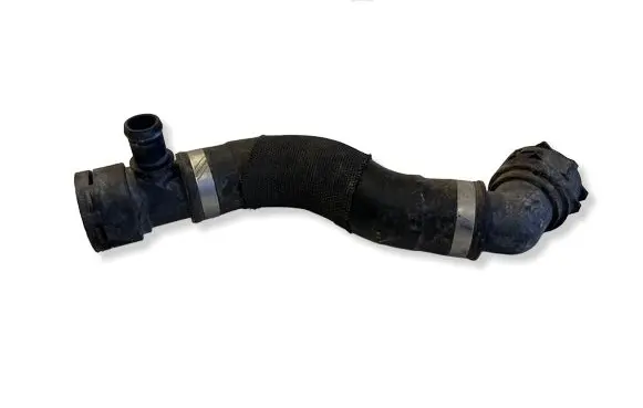 Volkswagen Touareg III Engine coolant pipe/hose 