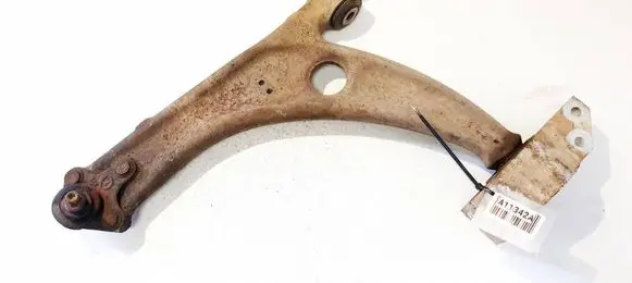 Volkswagen PASSAT B6 Front lower control arm/wishbone