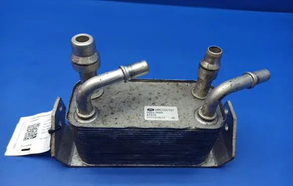 Land Rover Range Rover Sport L320 Gearbox / Transmission oil cooler UBC500101 50533000