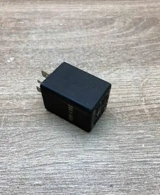 Audi 80 90 S2 B4 Other relay 321955531A 5WK1636