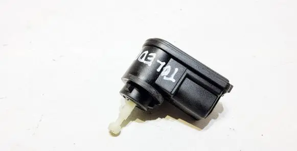 Headlight level adjustment motor