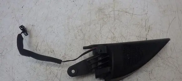 Volkswagen Eos Front door wing mirror part 1Q0035411