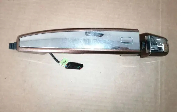 Buick Encore I Rear door exterior handle 630109301