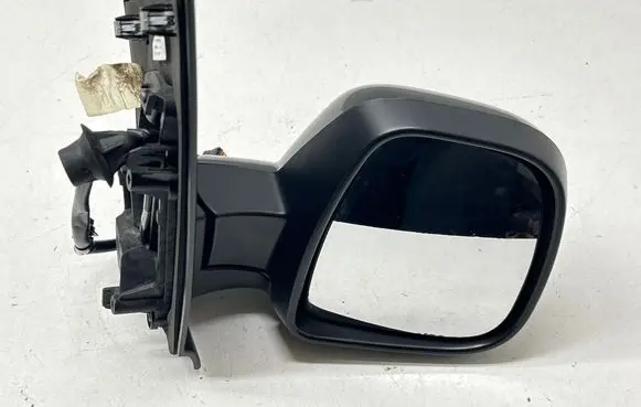 Peugeot Traveller Front door electric wing mirror 98087020XT Z9551180 03112017