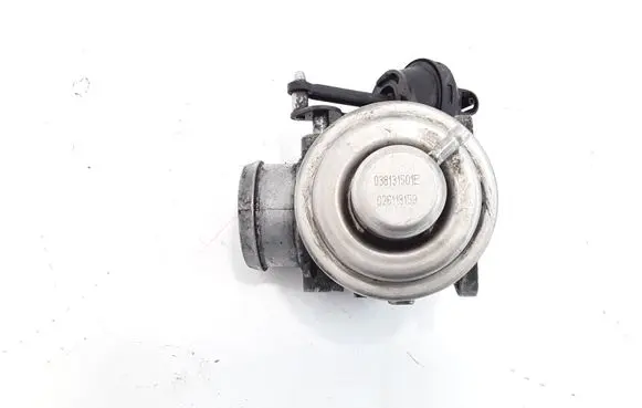 Skoda Octavia Mk1 (1U) EGR valve 038131501E