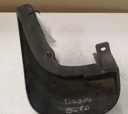 Hyundai Tucson JM Front mudguard 868322E010