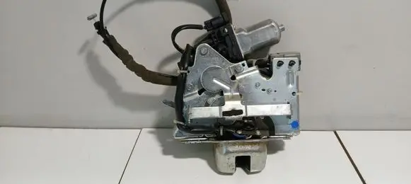 Chrysler Grand Voyager V Tailgate/trunk/boot lock/catch/latch A81613106U