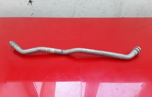 Audi A8 S8 D4 4H Air conditioning (A/C) pipe/hose 4H0820727 AC00300107