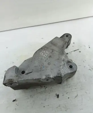 Opel Karl Engine mounting bracket 42441514