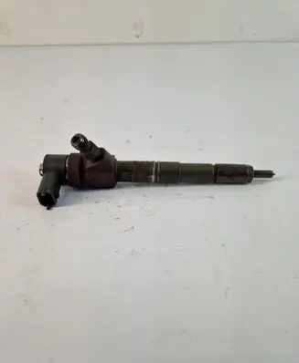 Opel Zafira B Fuel injector 0445110243