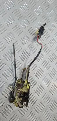 Hyundai Galloper Front door lock