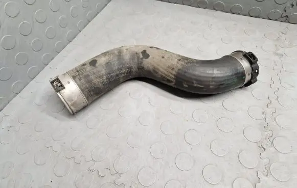 BMW 1 F20 F21 Intercooler hose/pipe 8518474