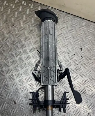 BMW 3 F30 F35 F31 Steering wheel axle 6854965 768444 13122100813