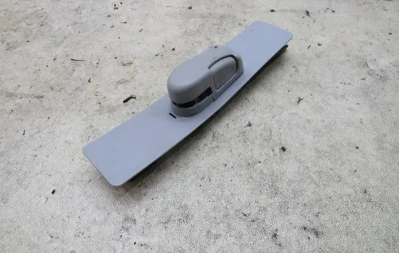 Honda CR-V Seat belt adjustment rail GMAUTO4574097