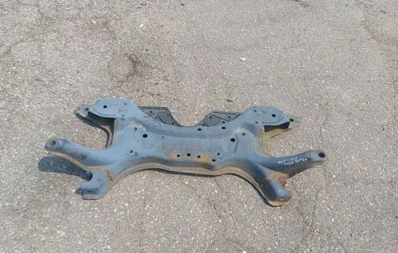 Toyota Prius (XW20) Front subframe