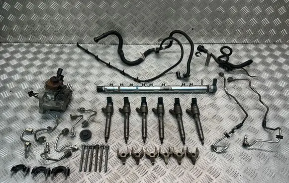 BMW 3 F30 F35 F31 Fuel injection system set 7805423 7823463 7810702