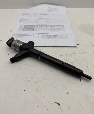 Toyota Auris 150 Fuel injector 236700R030 10H04913