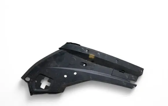 Engine bonnet/hood lock trim molding