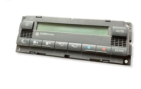 Volkswagen PASSAT B5 Climate control unit 3B1907044J
