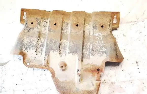Isuzu D-Max Engine splash shield/under tray
