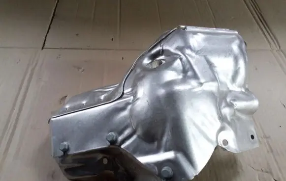 Nissan Pathfinder R51 Engine cover (trim) 9805143580