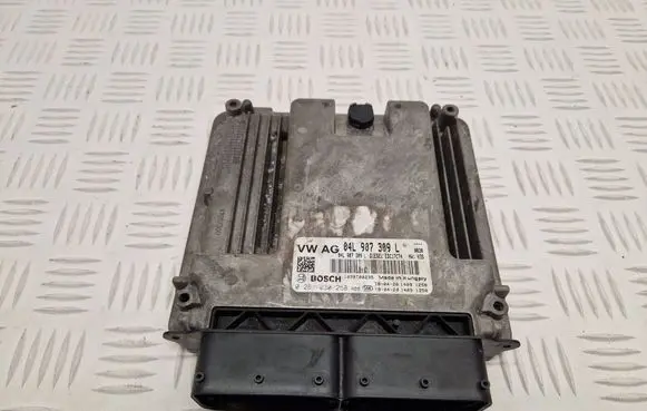 Audi A4 Allroad B9 Engine control unit/module 04L907309L 0281030258