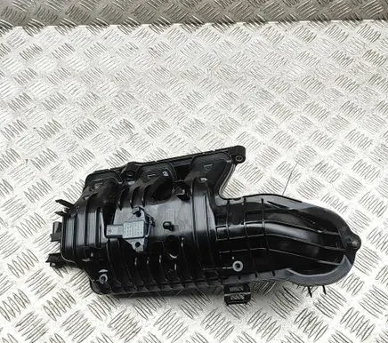 Volkswagen T-Roc Intake manifold 05C129711F 04E906051H