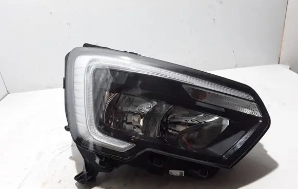 Renault Master III Headlight/headlamp 260107625R