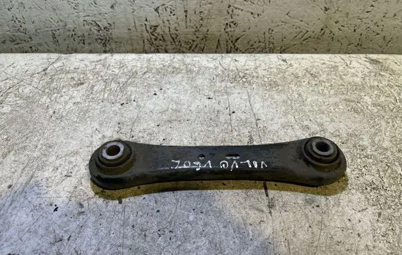 Volvo V60 Rear control arm
