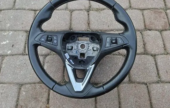 Opel Astra K Steering wheel