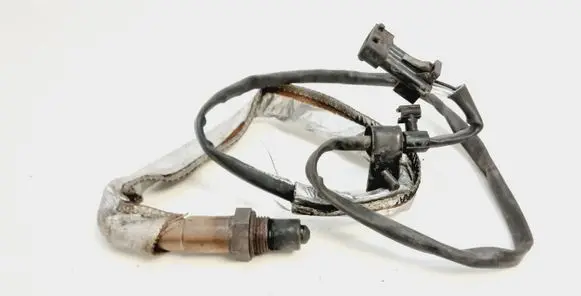 Volvo XC90 Lambda probe sensor 8677894