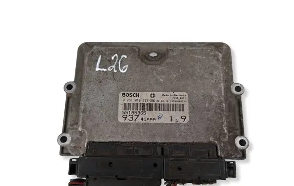 Alfa Romeo 147 Engine control unit/module 55185365 0281010332