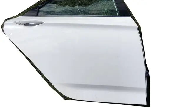 Hyundai i40 Rear door