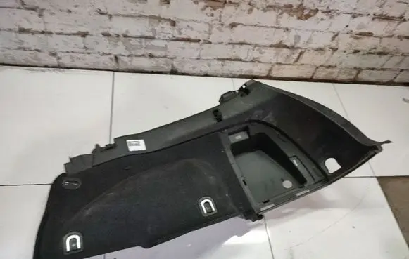 Subaru Legacy Other trunk/boot trim element 170JC