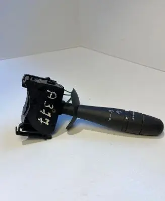 Opel Vivaro Wiper control stalk 8200878340 E10587653