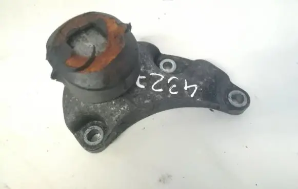 Audi A6 S6 C6 4F Engine mounting bracket 4F0199343F