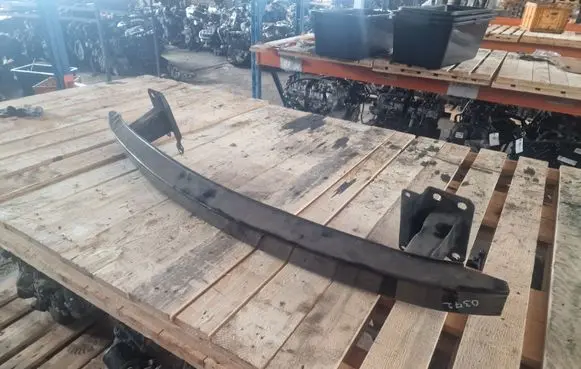 Volkswagen Fox Front bumper cross member