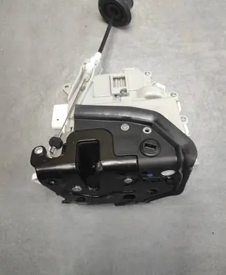 Audi A5 Sportback 8TA Rear door lock 8K0839016H