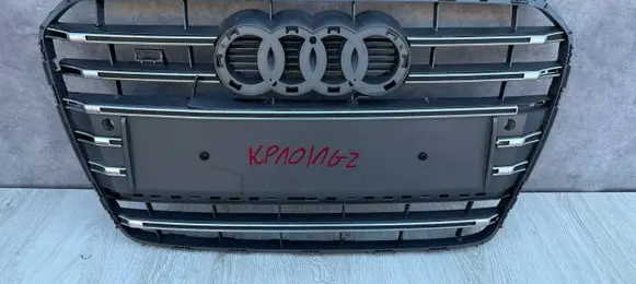 Audi A5 8T 8F Front bumper upper radiator grill 8T0853651M