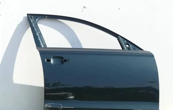 Audi A6 C7 Front door